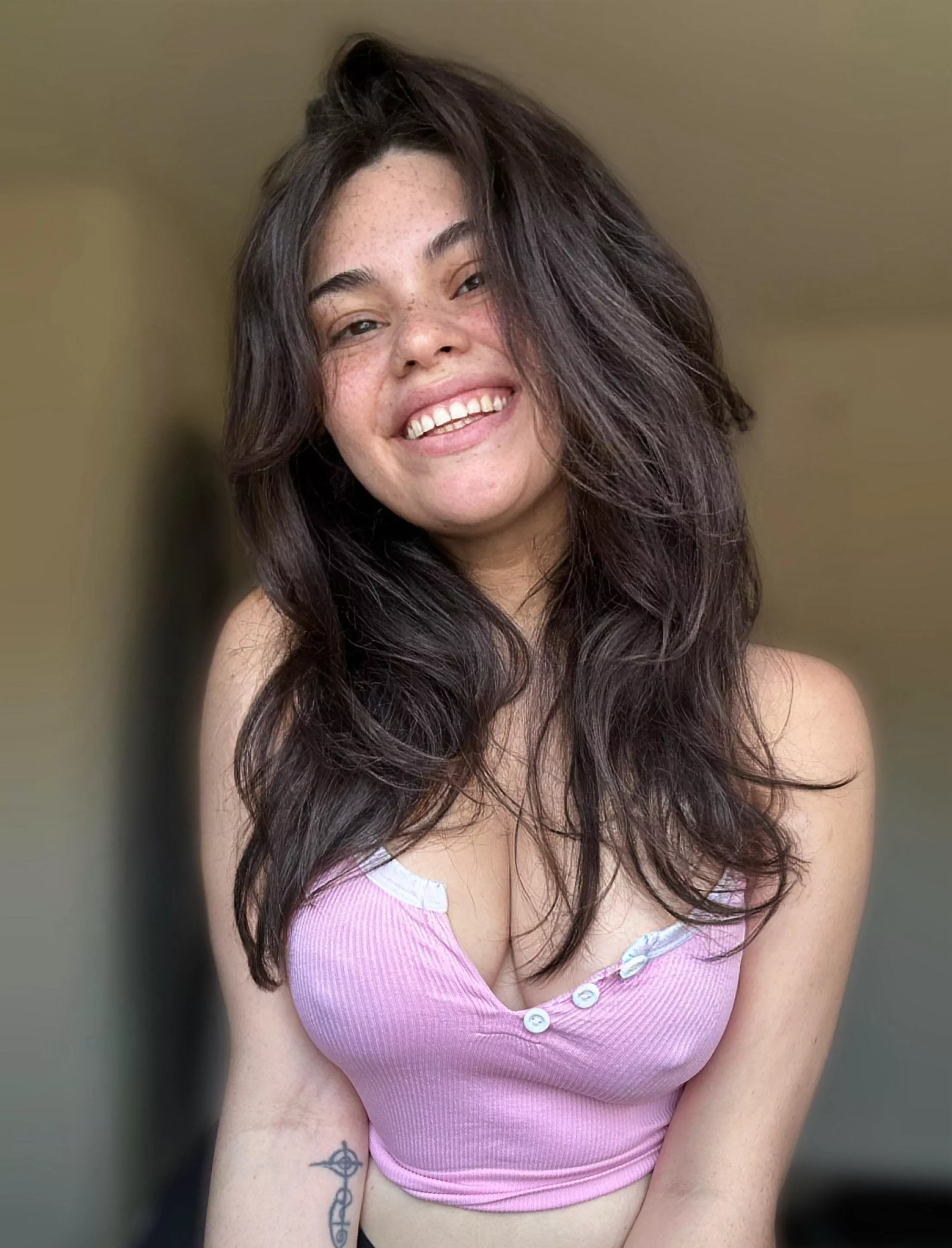 Nothing like a smile and lots of freckles posted by mollyzedolly