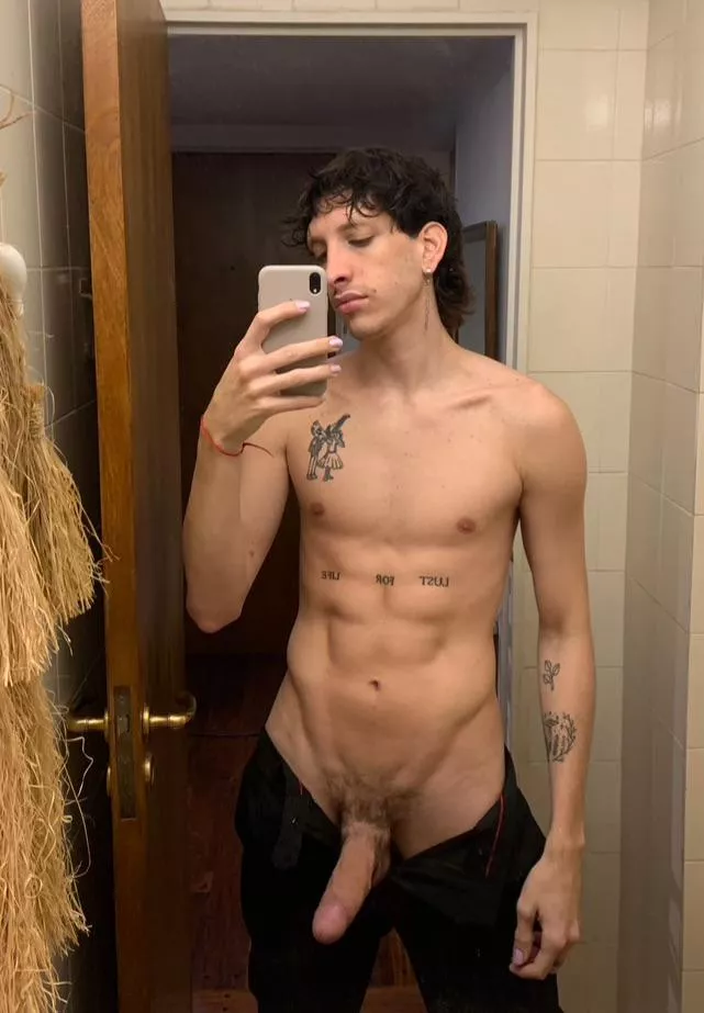 say “yes 💦👅” if you would suck it till I cum 😈 posted by lifesizedoll00