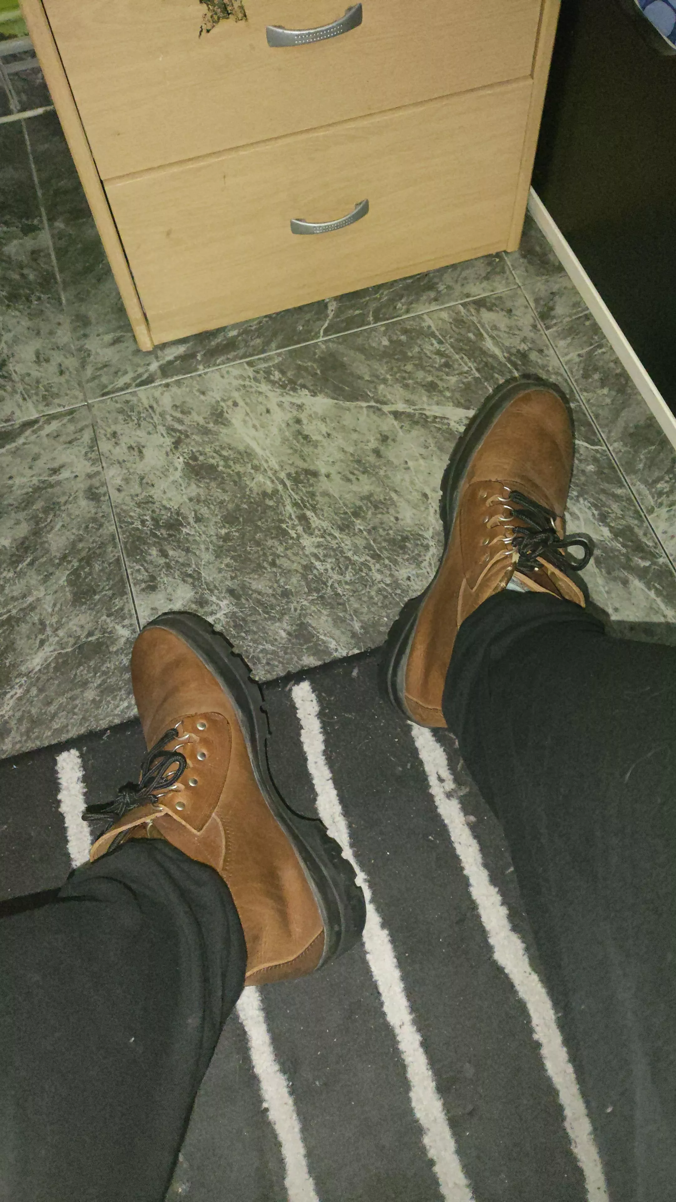 Shoelace lenght ? posted by torchinsong