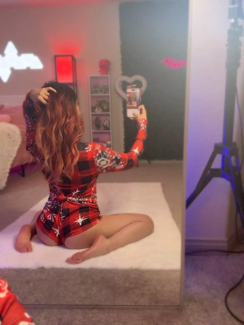 Tessa Fox (@tessafoxtv) [onlyfans] posted by tuttiifruttiibaby