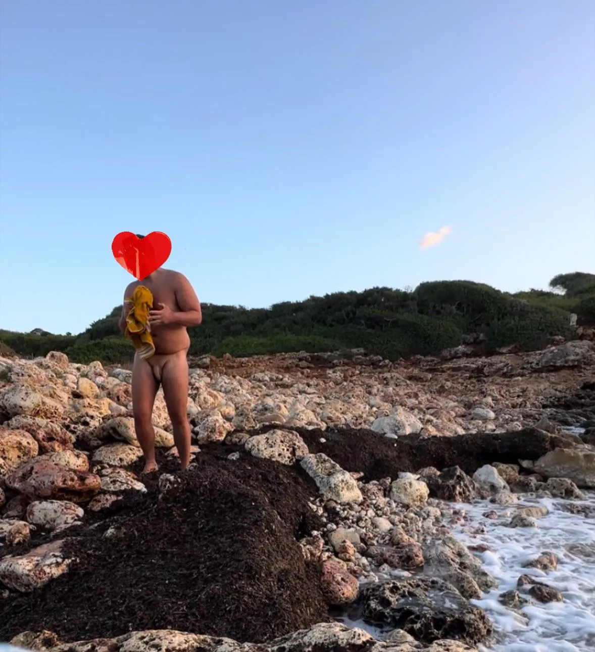 Towel drop. I miss the summer posted by BigGuy6ft4