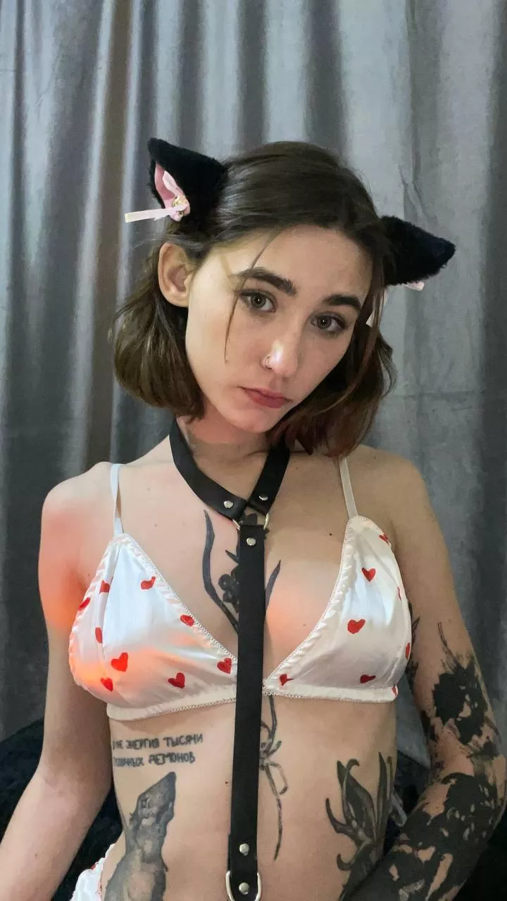 you'd grab me by my collar and show me who my master is, wouldn't you posted by PetiteGoddessGirl