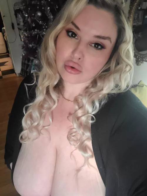 your mommy is waiting by TheRealBellaBelly