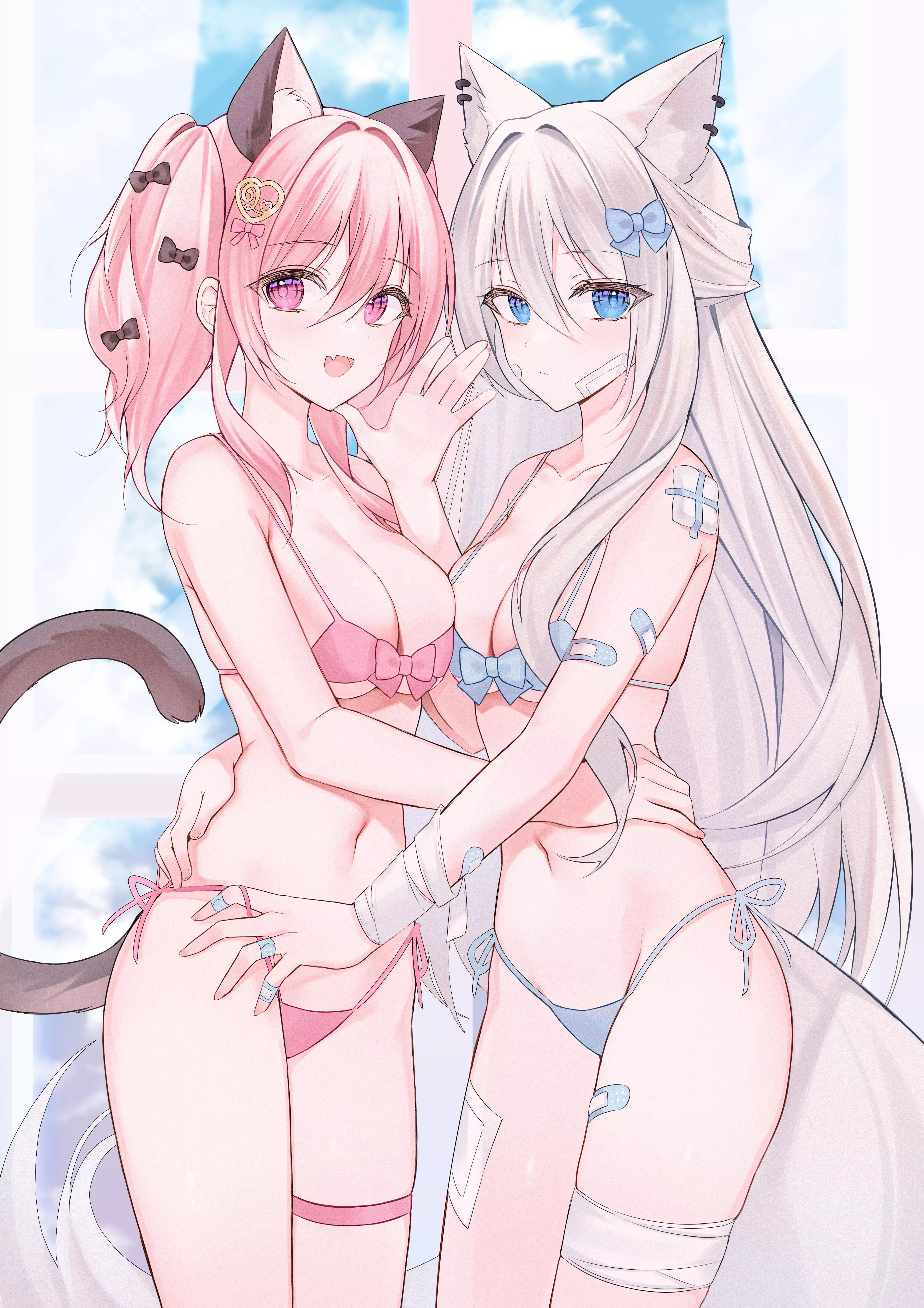 2 cute nekos posted by feetent
