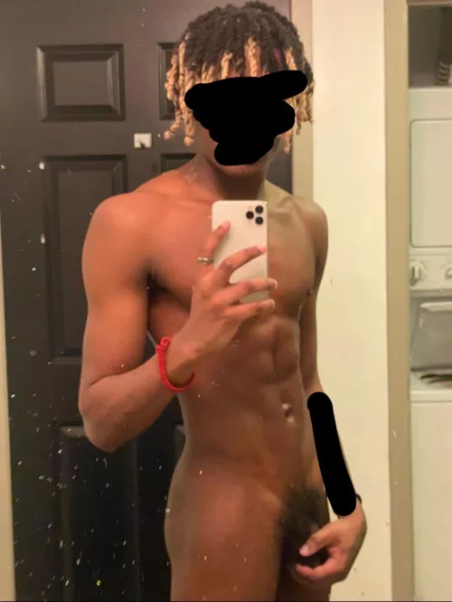 21 hung. Add if you’re fit or skinny by throwawayyyy3211