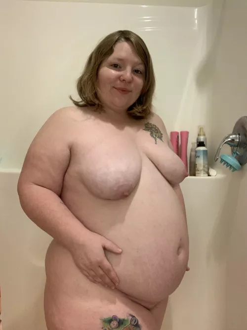 30 weeks ☺️ by daddyspawgprincess