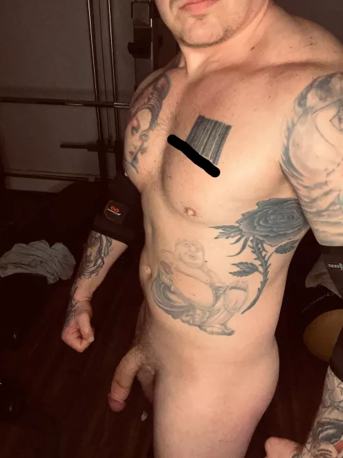 (39) about to work out by thirstyedgeking