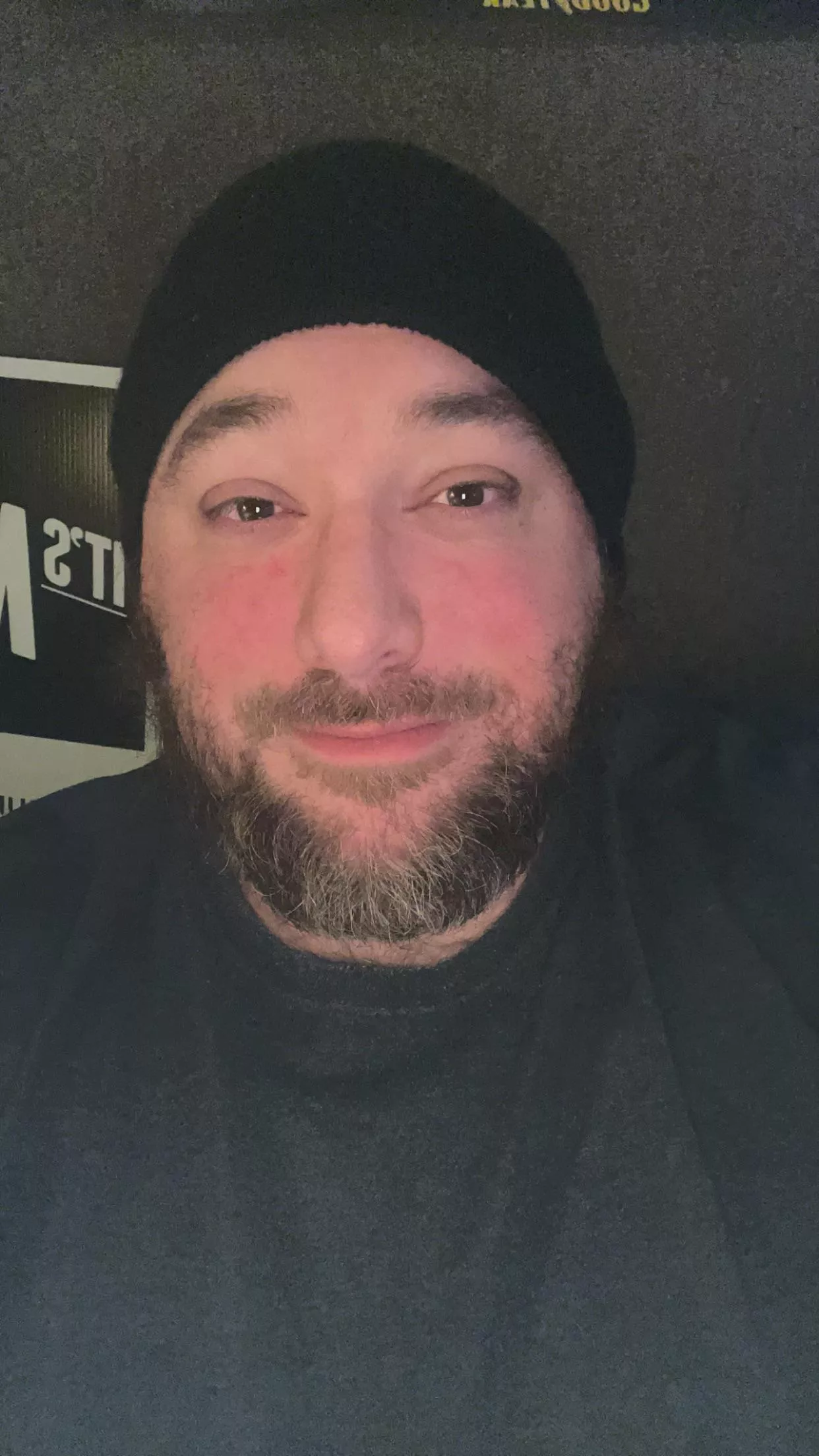 45M - Working selfie. I'll be 46 in 4 months. This southern bear [TN, USA] is single, y'all. posted by appalachiangaymer