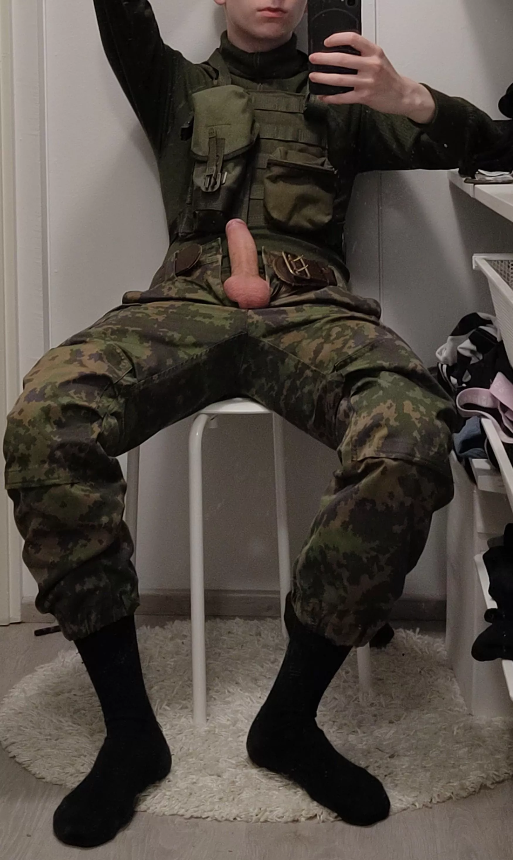 Army twink at your service😈🍆 posted by TheHotLeo