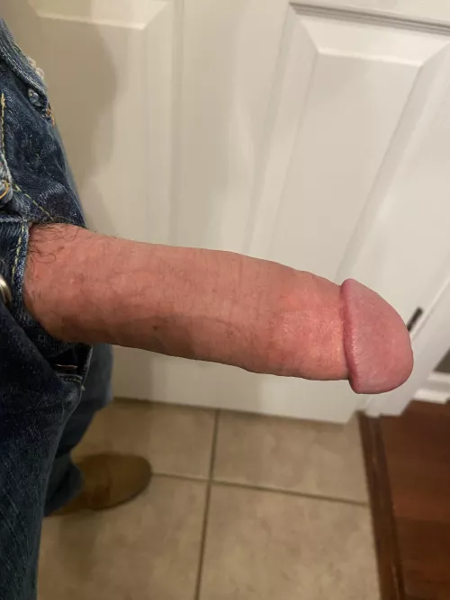 Bend of and I will stretch out those lips for you babe. [51] by PlaymateTN