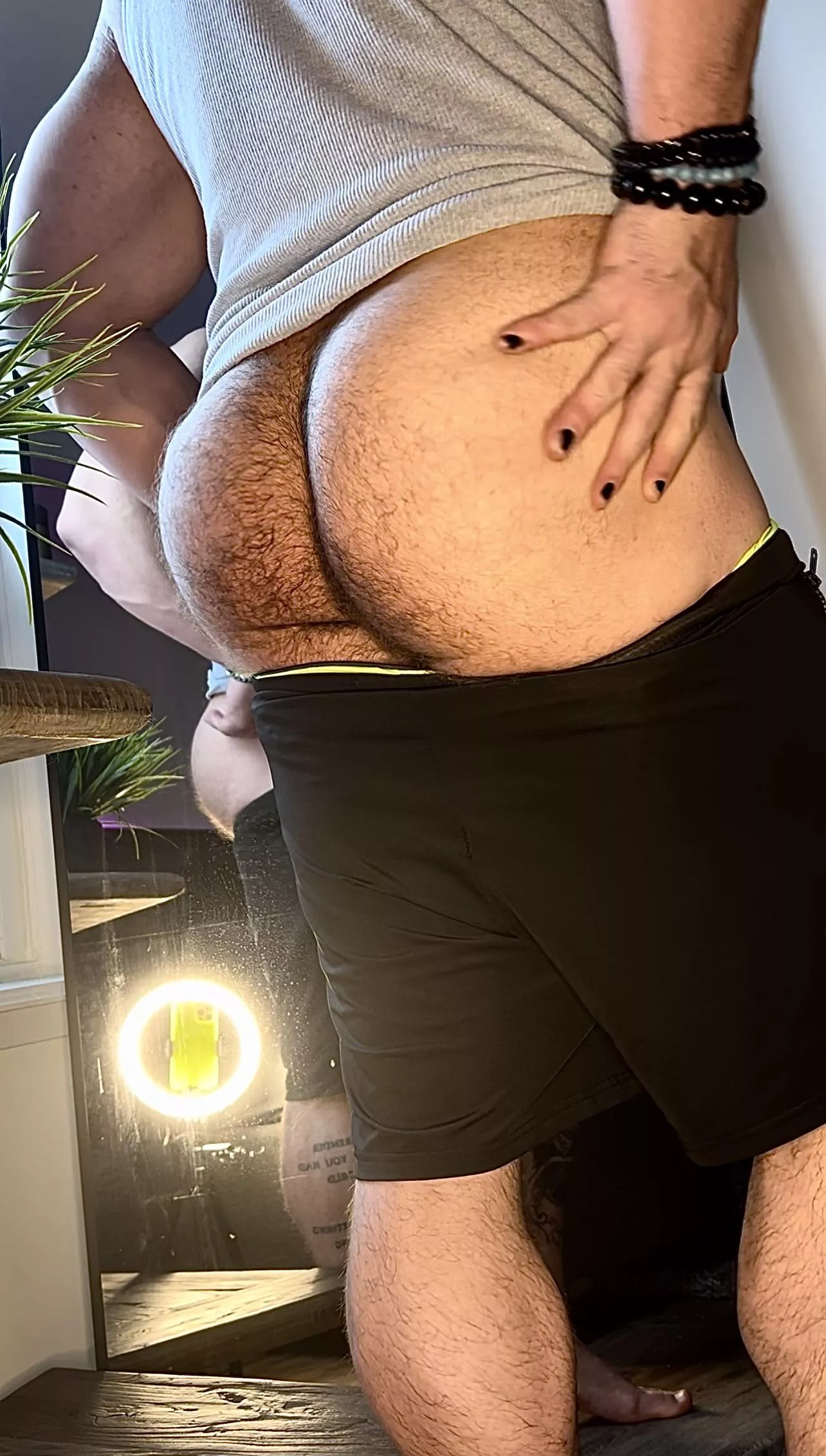 Daddies up (32)(m) posted by Damiantheone96