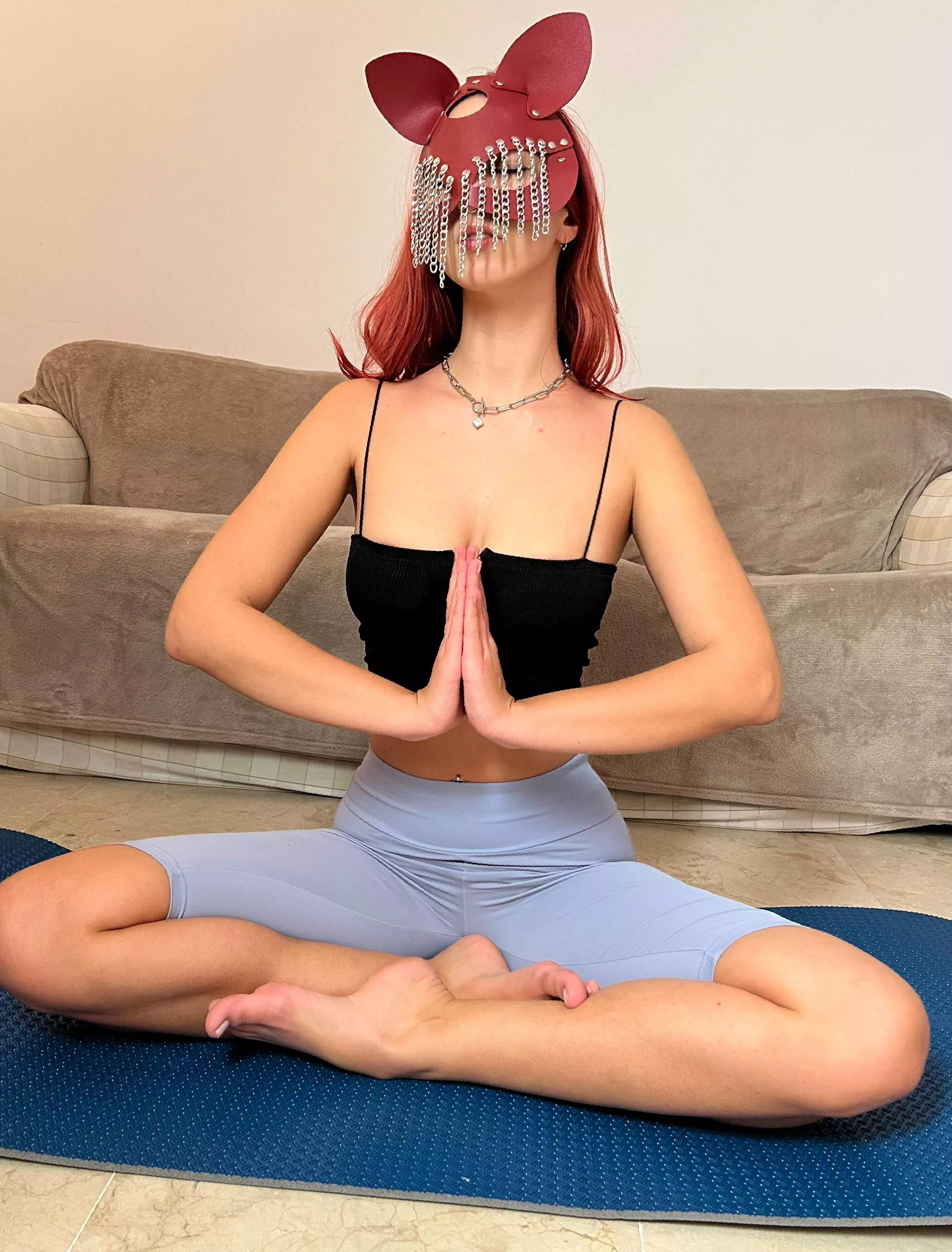 Do you like blue leggings posted by FinelyTrail