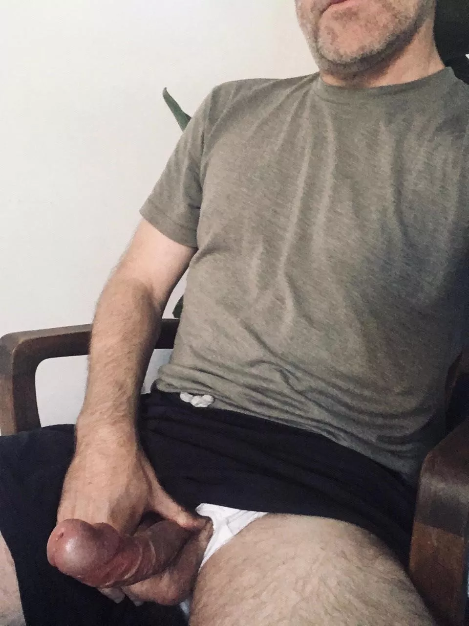 Do you like my freshly trimmed beard? posted by MdeBurquage