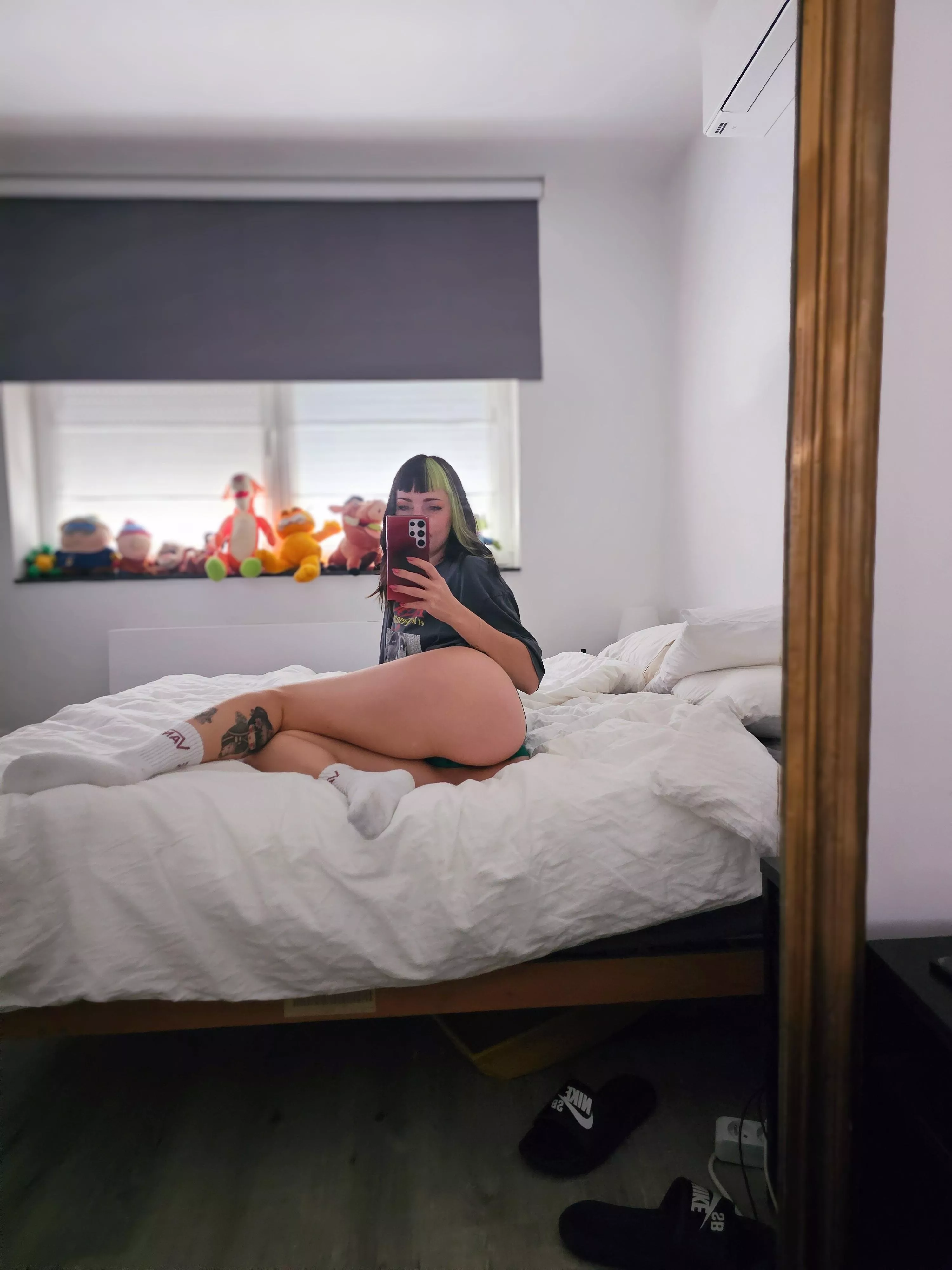 Felt cute.. might delete later posted by LexieFans