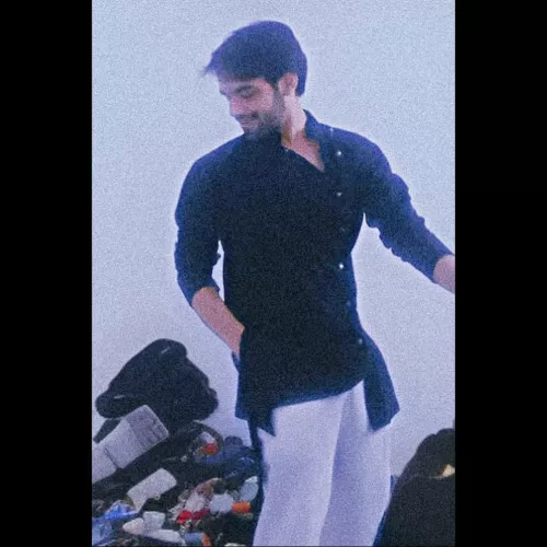 I know the quality is bad but... by No-Macaroon4365