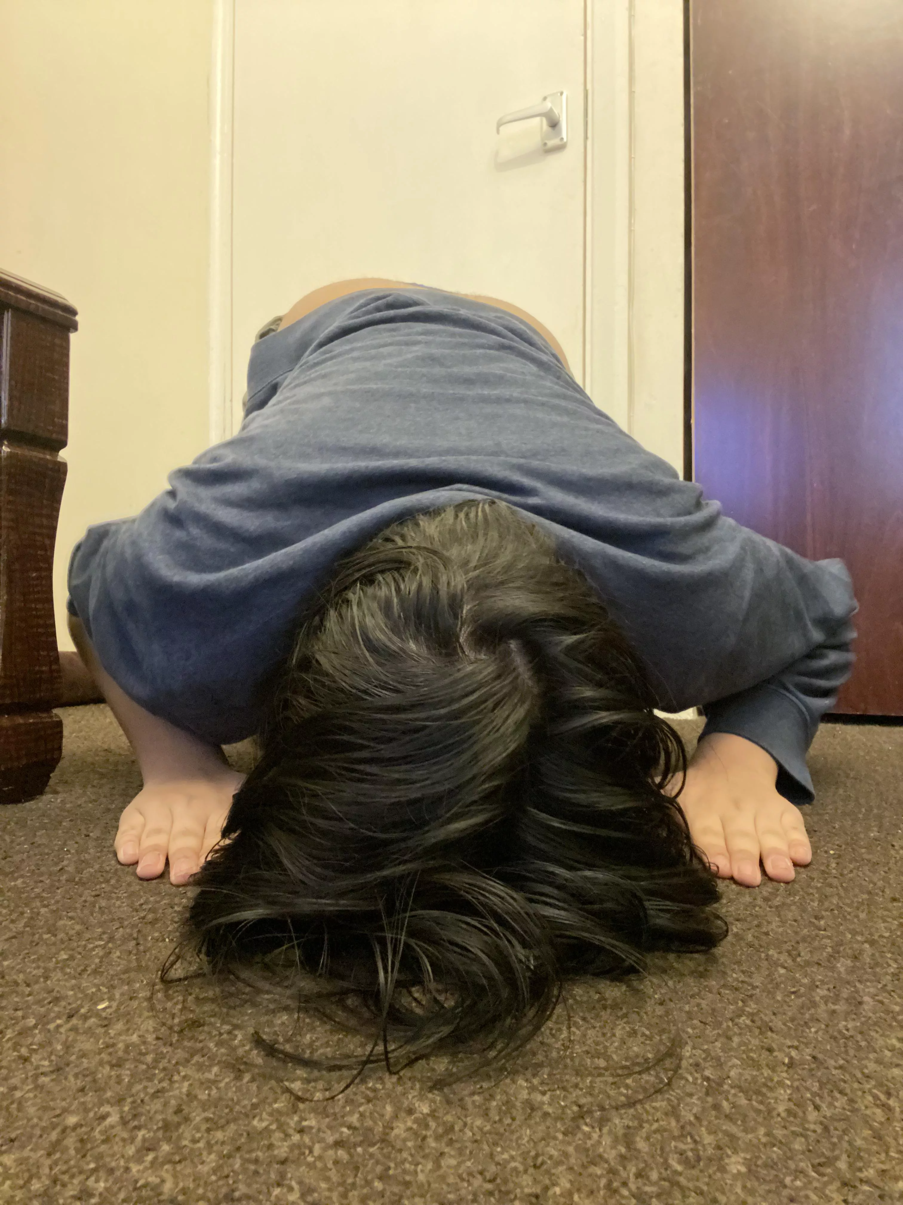 I thought I could beat a woman at chess, but she put me in my place and reduced me to tears. This is my public apology, and my recognition of my own inferiority. Thank you for making me your chess bitch. posted by json0707