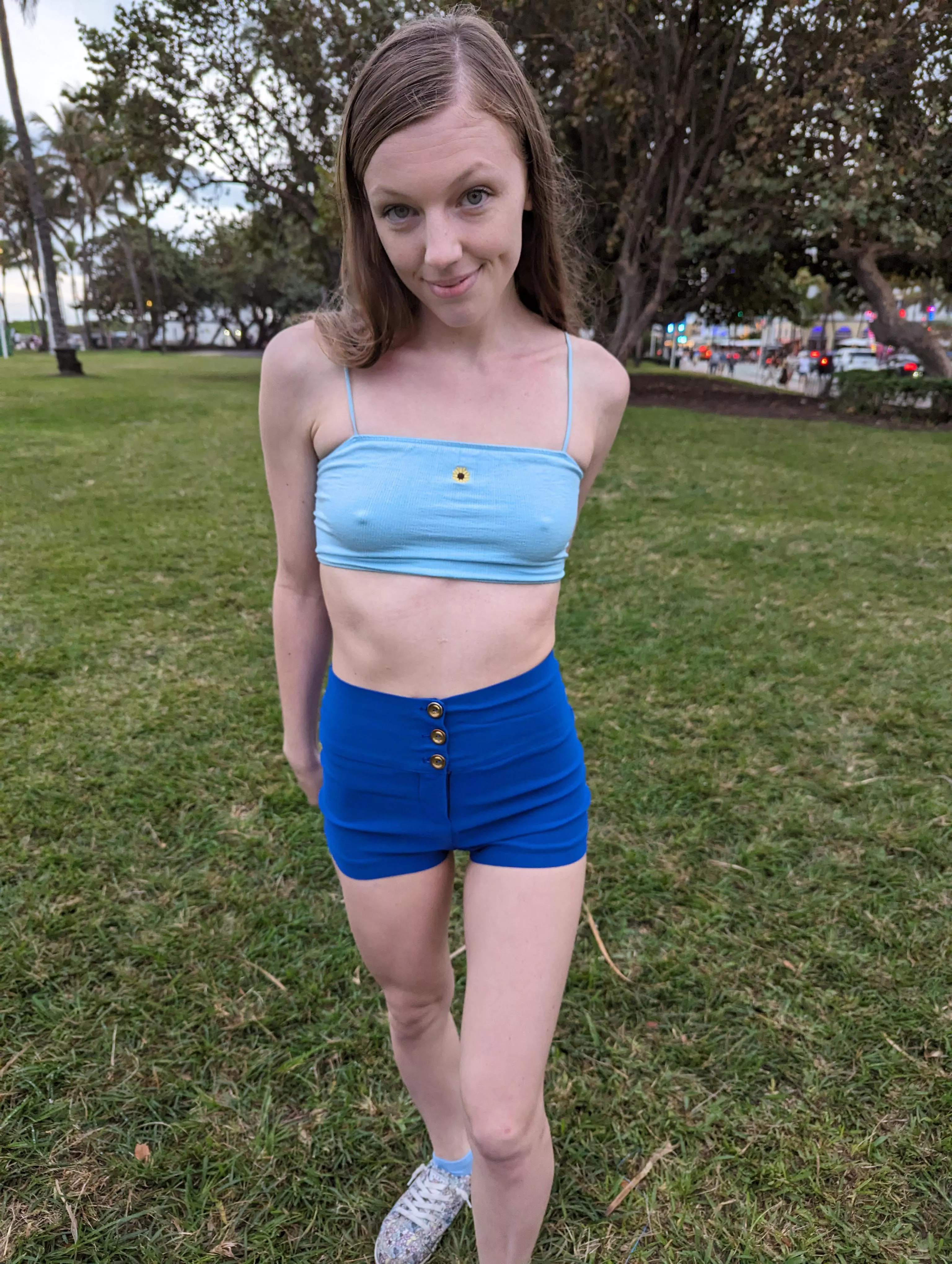 lets have a staring contest posted by dizzydaily