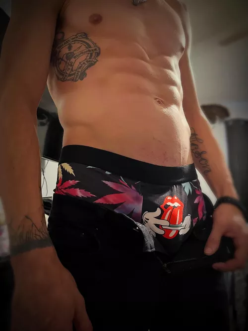 Lets roll up😏💨 by AJ_4200