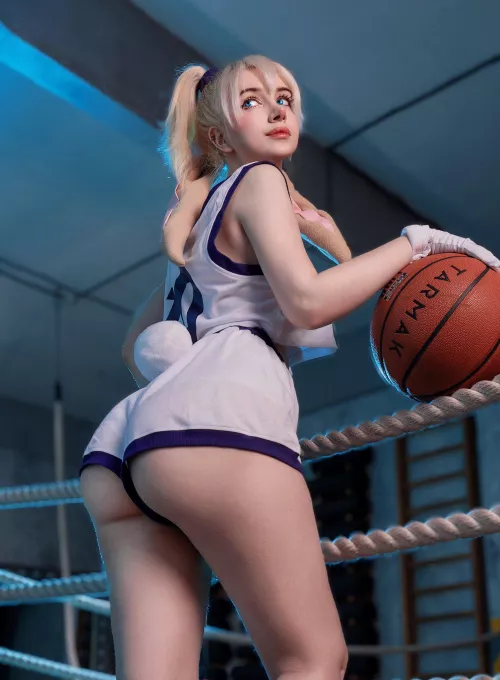 Lola Bunny cosplay by Ulichan by Ulichan_cos