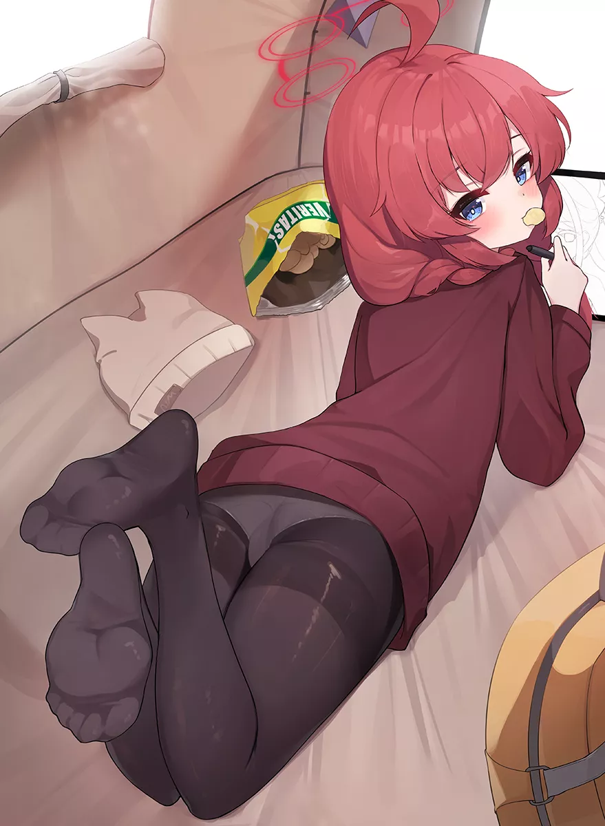 Maki [Blue Archive] posted by LaughingDash