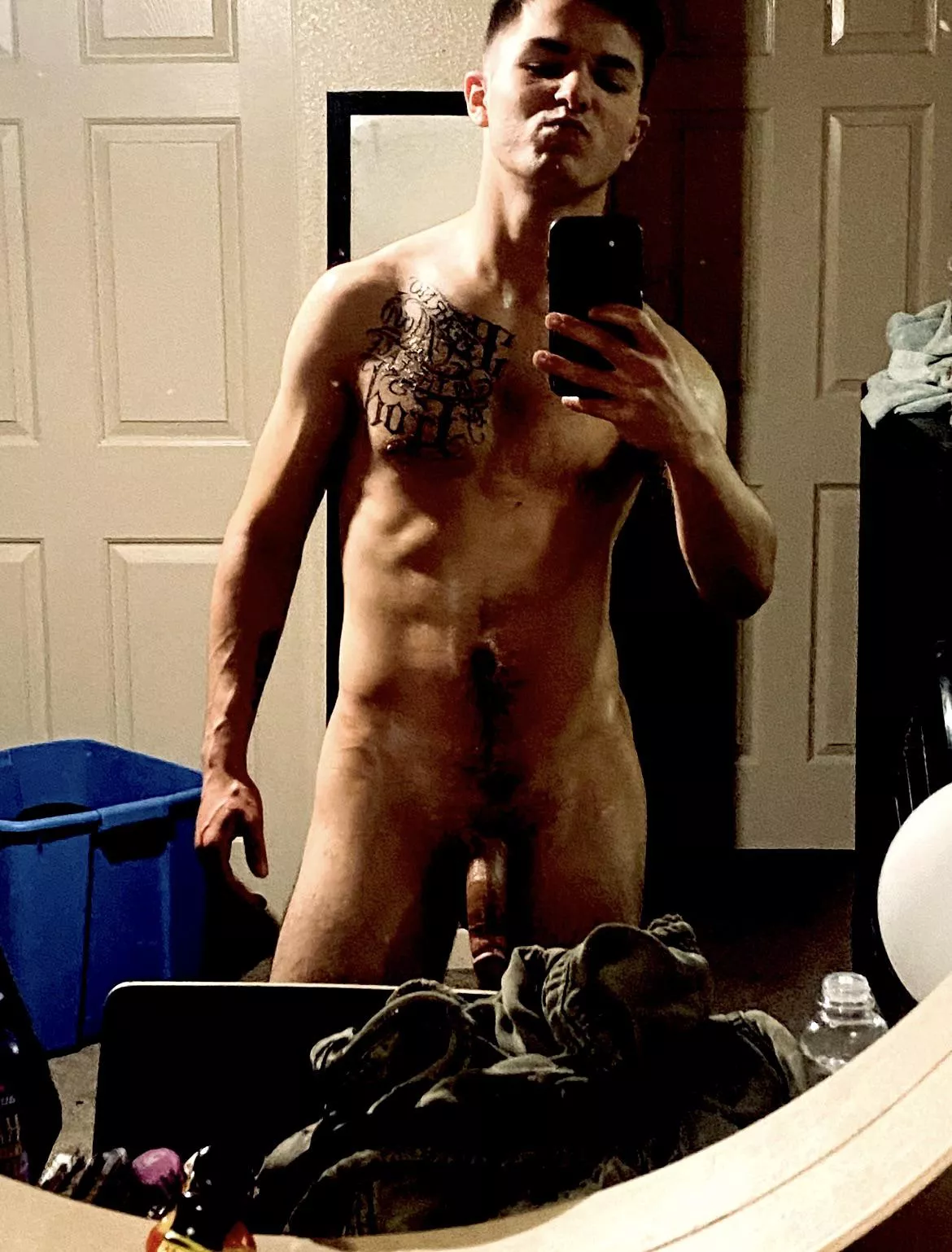 Mirrors have all my favorite positions 😊 posted by No_Book6893