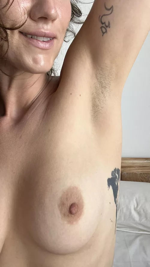 My armpits taste as yummy as they look by Hardboiledsex