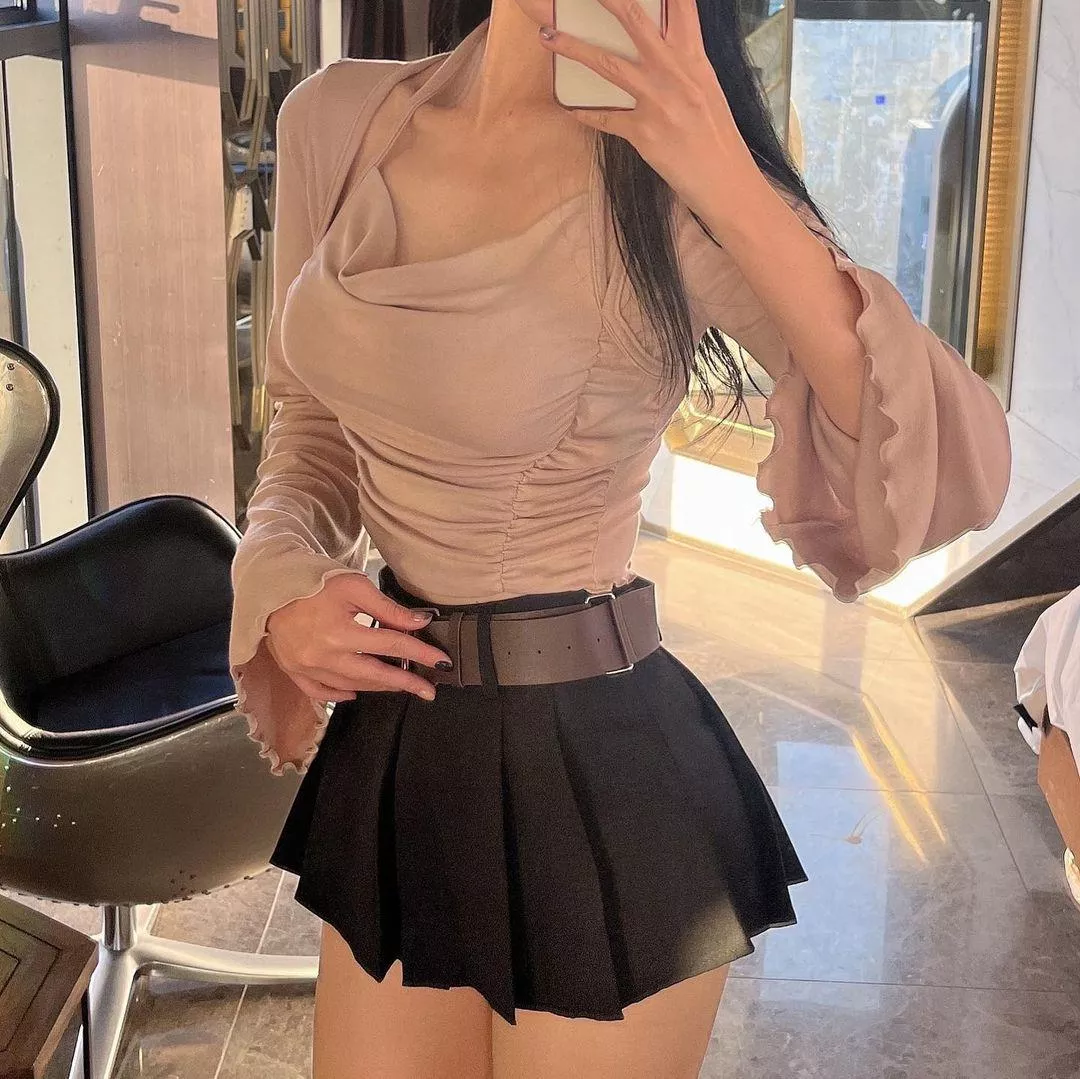 My boss wants me to dress like this to work posted by sprisenry