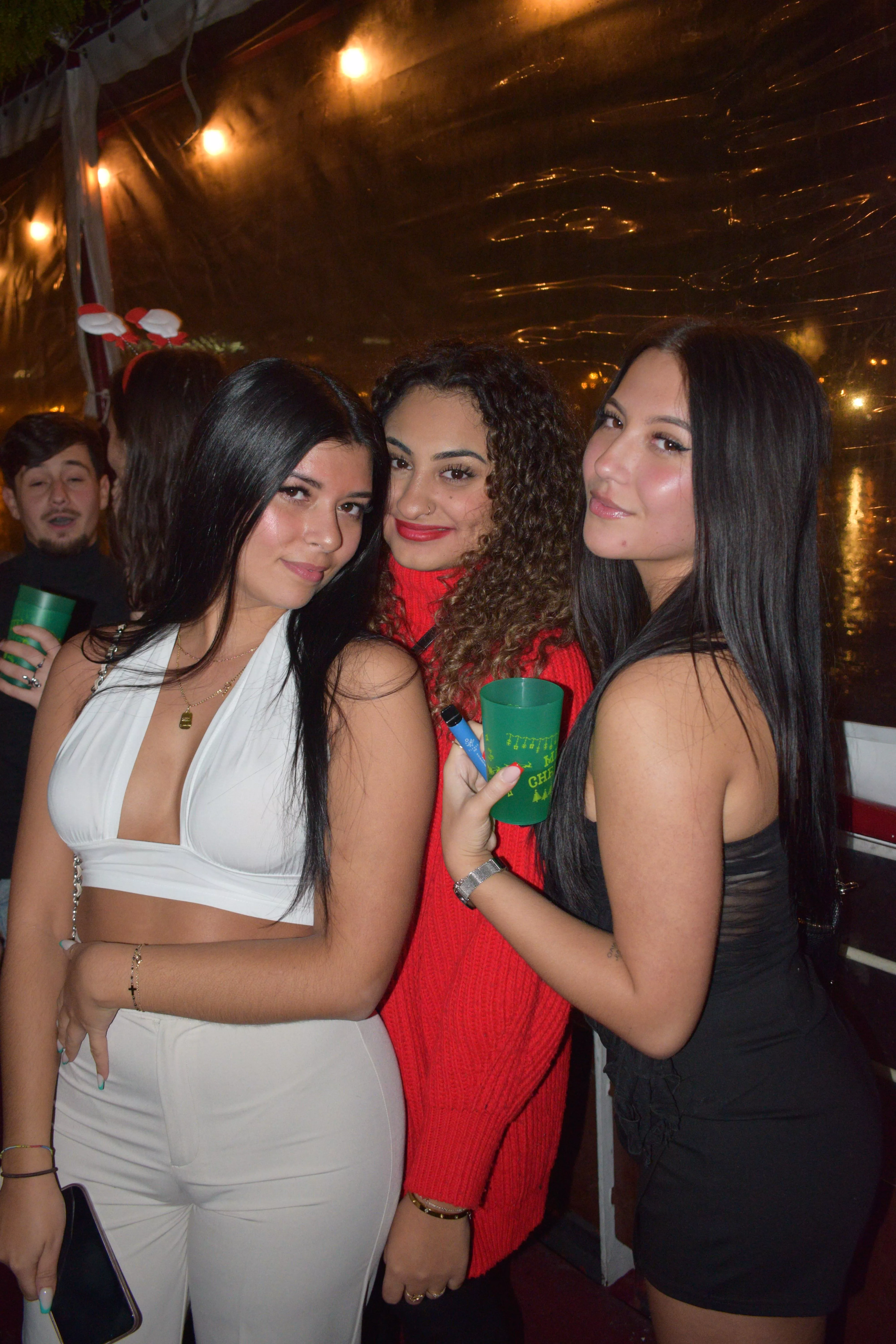 Pick one (and why the left one) [3] posted by National-Reality-534