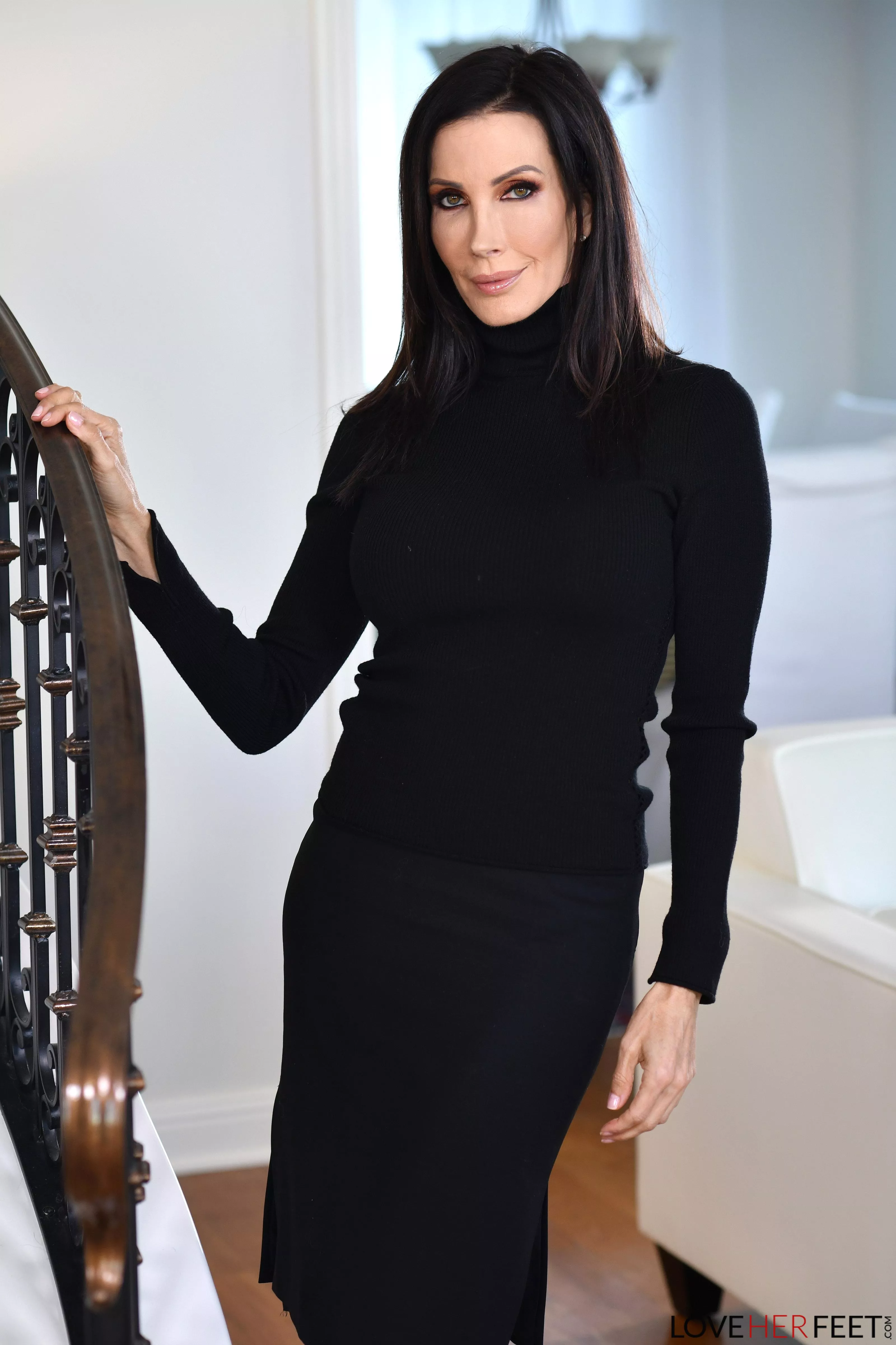 Shay Sights posted by Kinky-Boy000