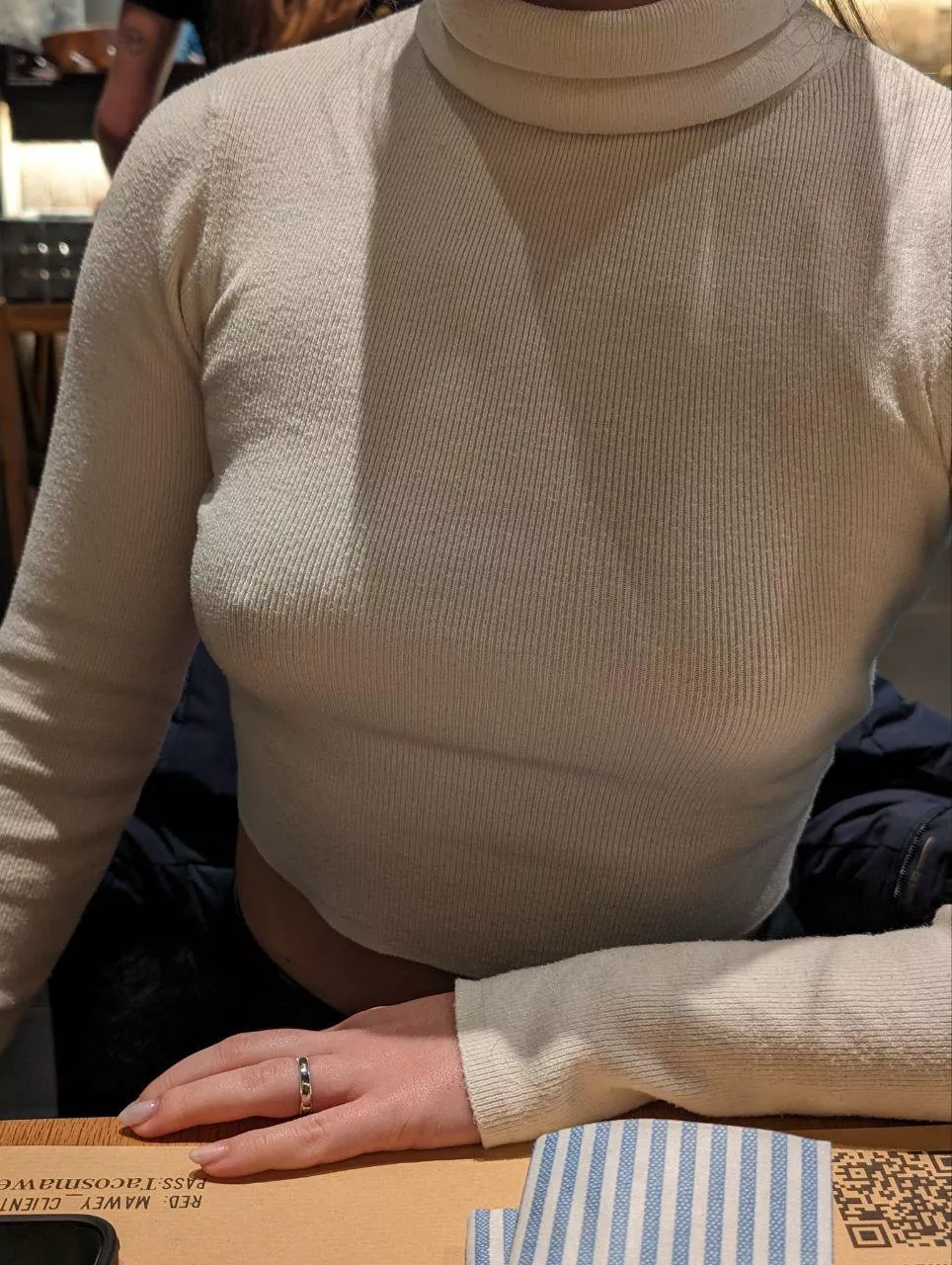 When I got dressed in the morning, it wasn't so... Obvious. But well, it is what it is! Enjoy! posted by sam_my_friend