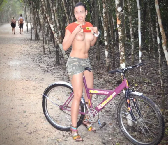 Who wants to ride me?, ups.. ride With me ! by DanielleHw