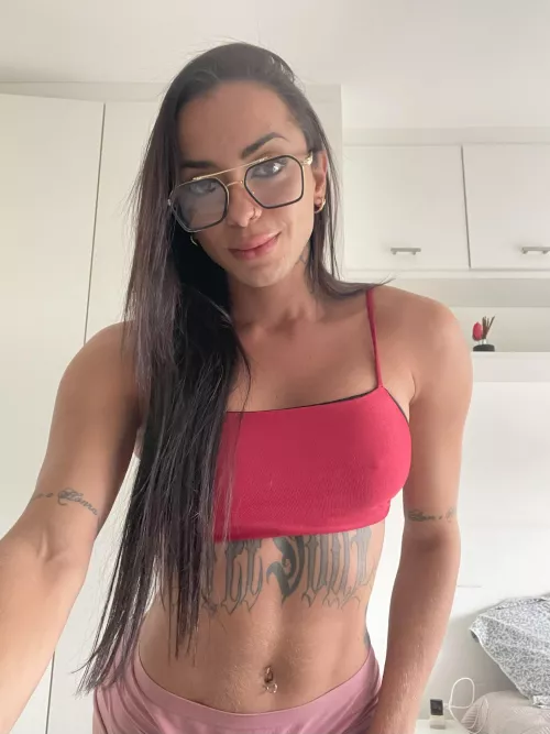 Women with glasses are generally sexier by kfeaz_br