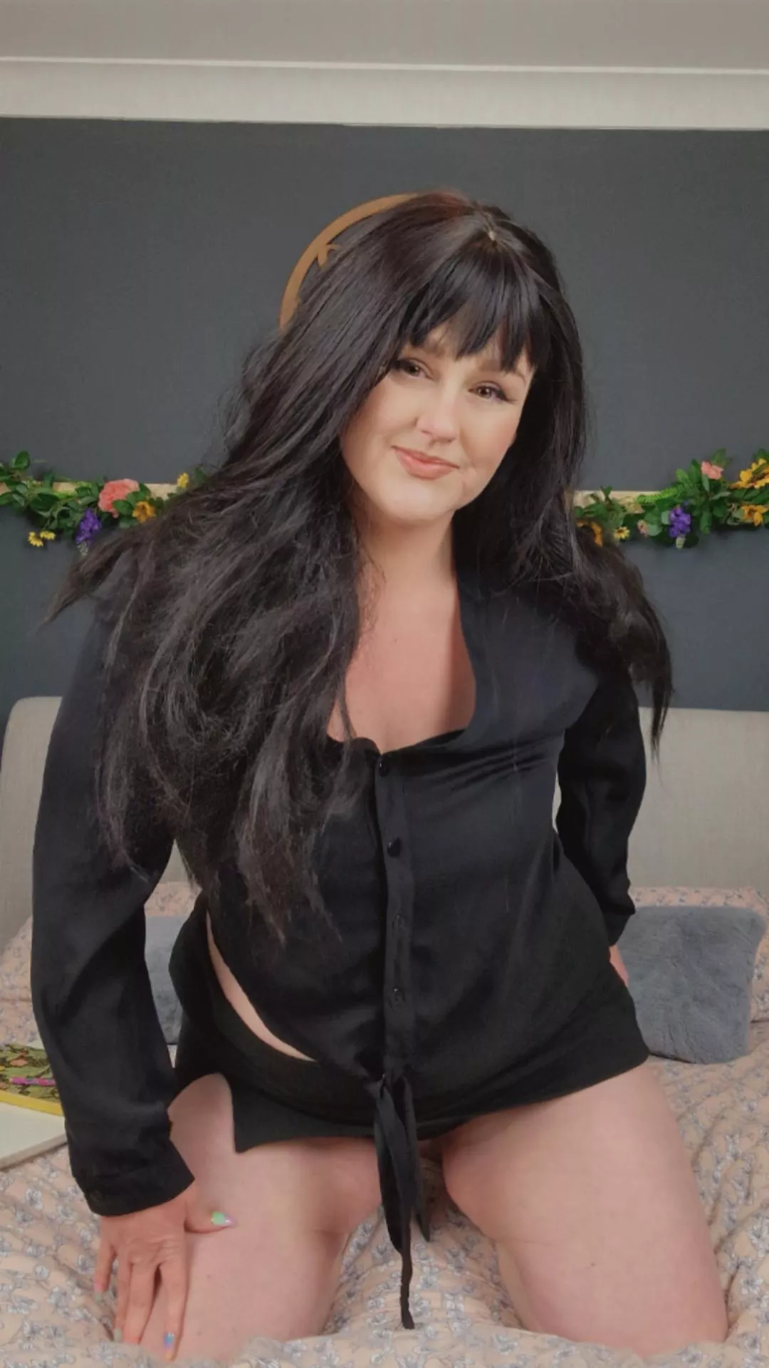 Working from home so only the top half is seen on screen. I'd never wear a skirt this short to the office 😅 posted by MissMollyBBW