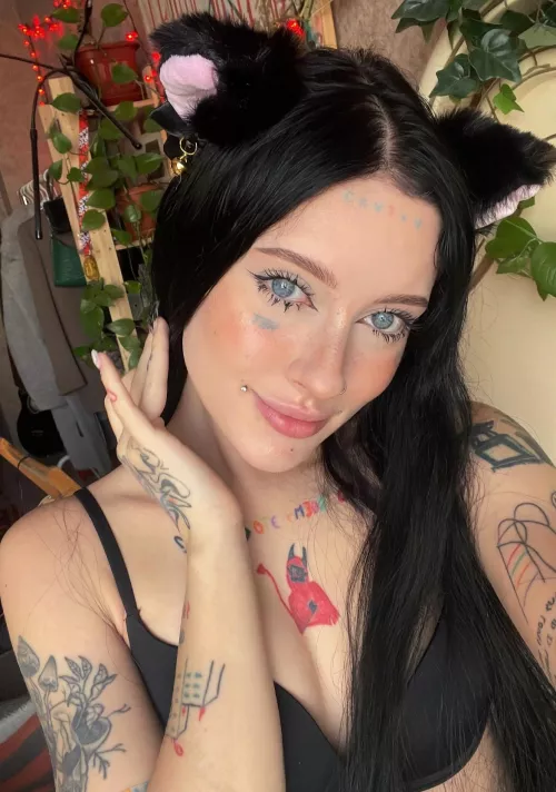 am I worthy of my Master's cream? by chillyperch86