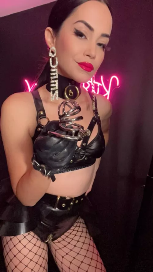 Beta dicklets belong in cages to ensure that learning neccessary mouth skills is their primary focus!👅 by gnjecavogzq