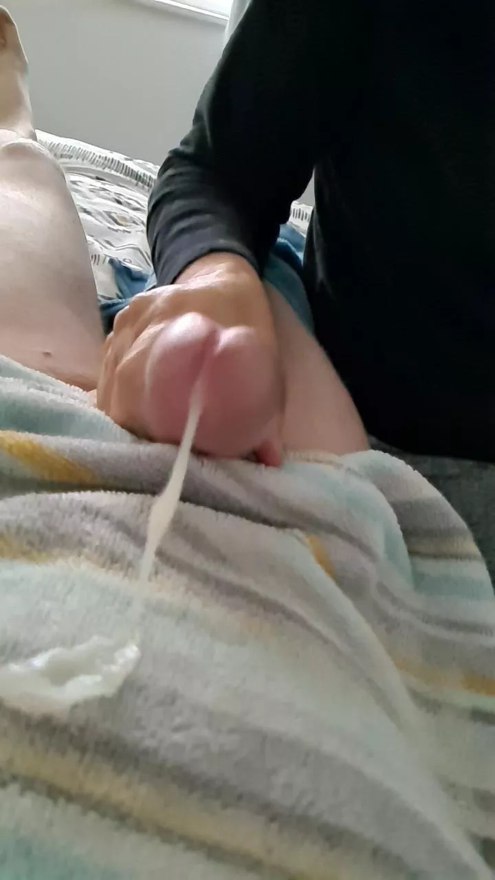 Cumshot posted by Hour_Tiger_4369