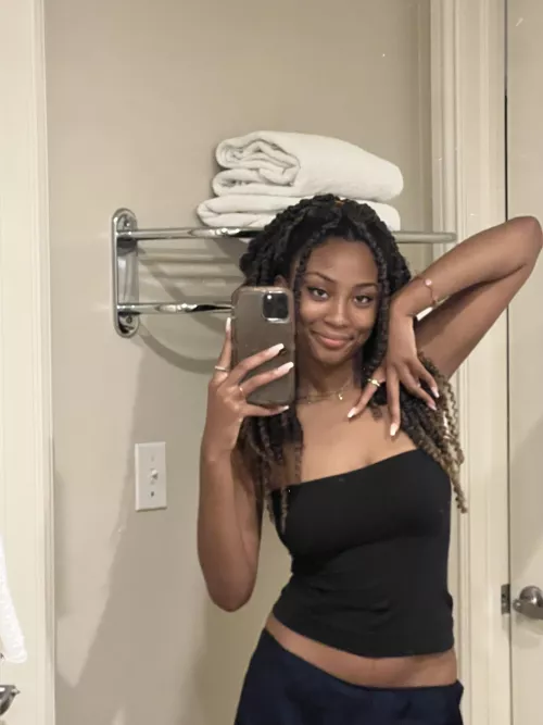 Do we like this crop top on me? Be honest. by Vegetable-Chance9180