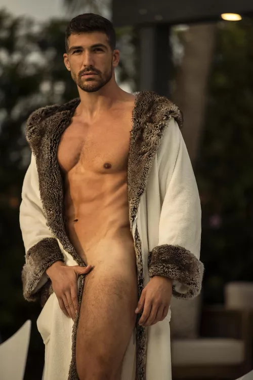 Do you like daddy's robe? lol by dom_calvani