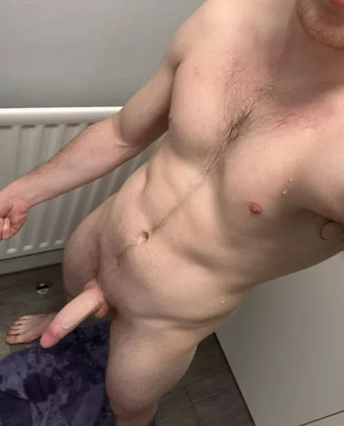 Fresh out the shower, opinions pls, 20 by dannyT11