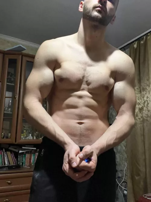 Get on your knees slave and worship my muscles 💪 by vitalysportguy