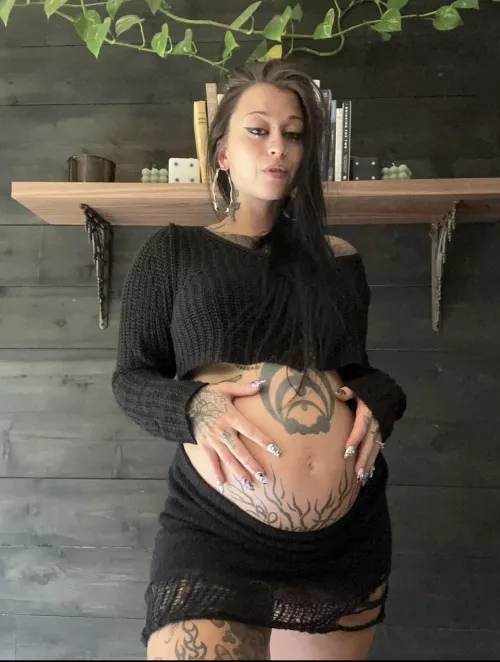 Goth bump🖤🖤🖤 by slopjob666