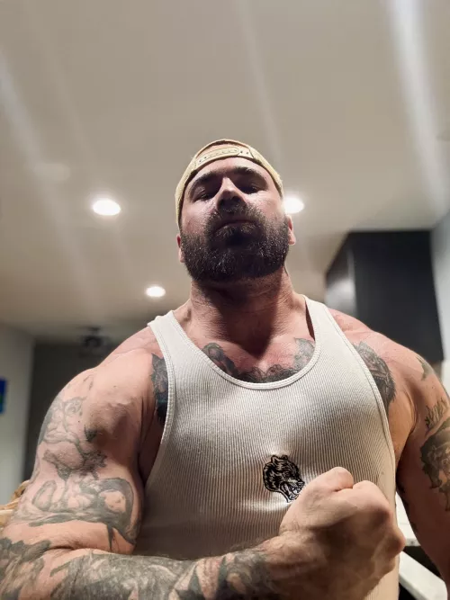 Howdy 🤠 by Ardcoremeat