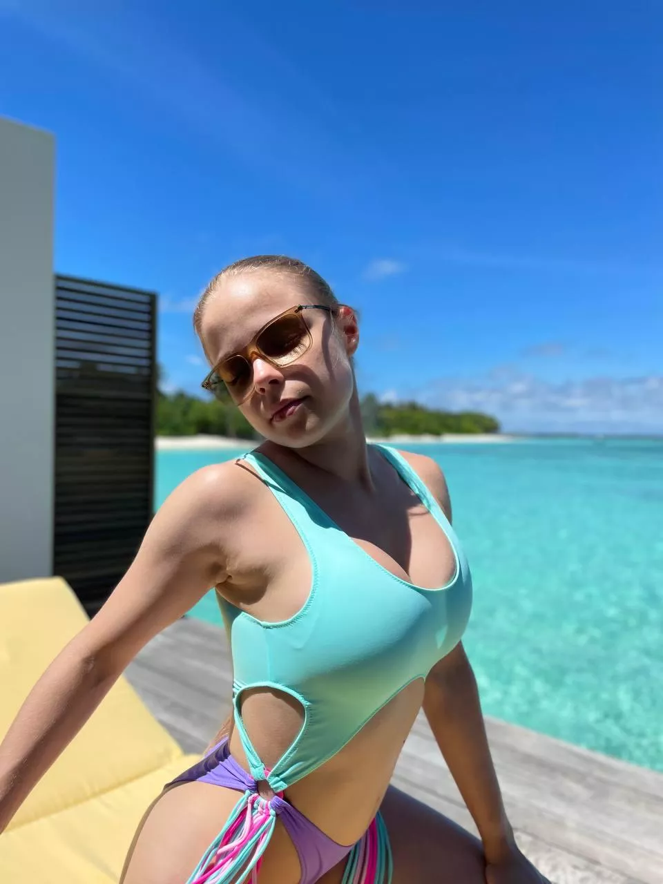 I like to bask in the sun) posted by adlenaline_