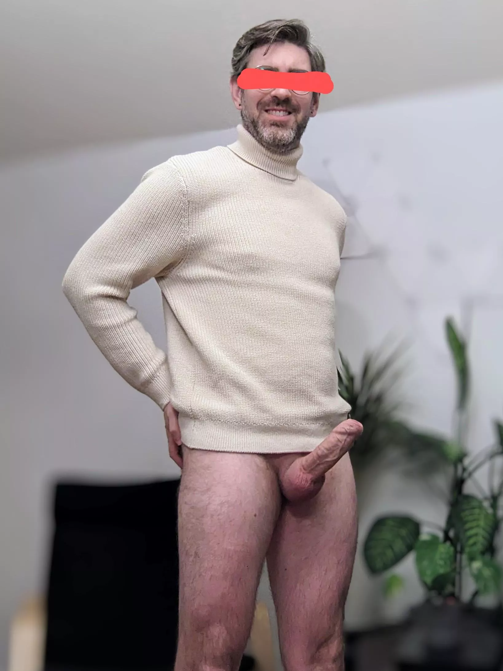 It's like we're both wearing turtlenecks posted by Bookie_Monster86