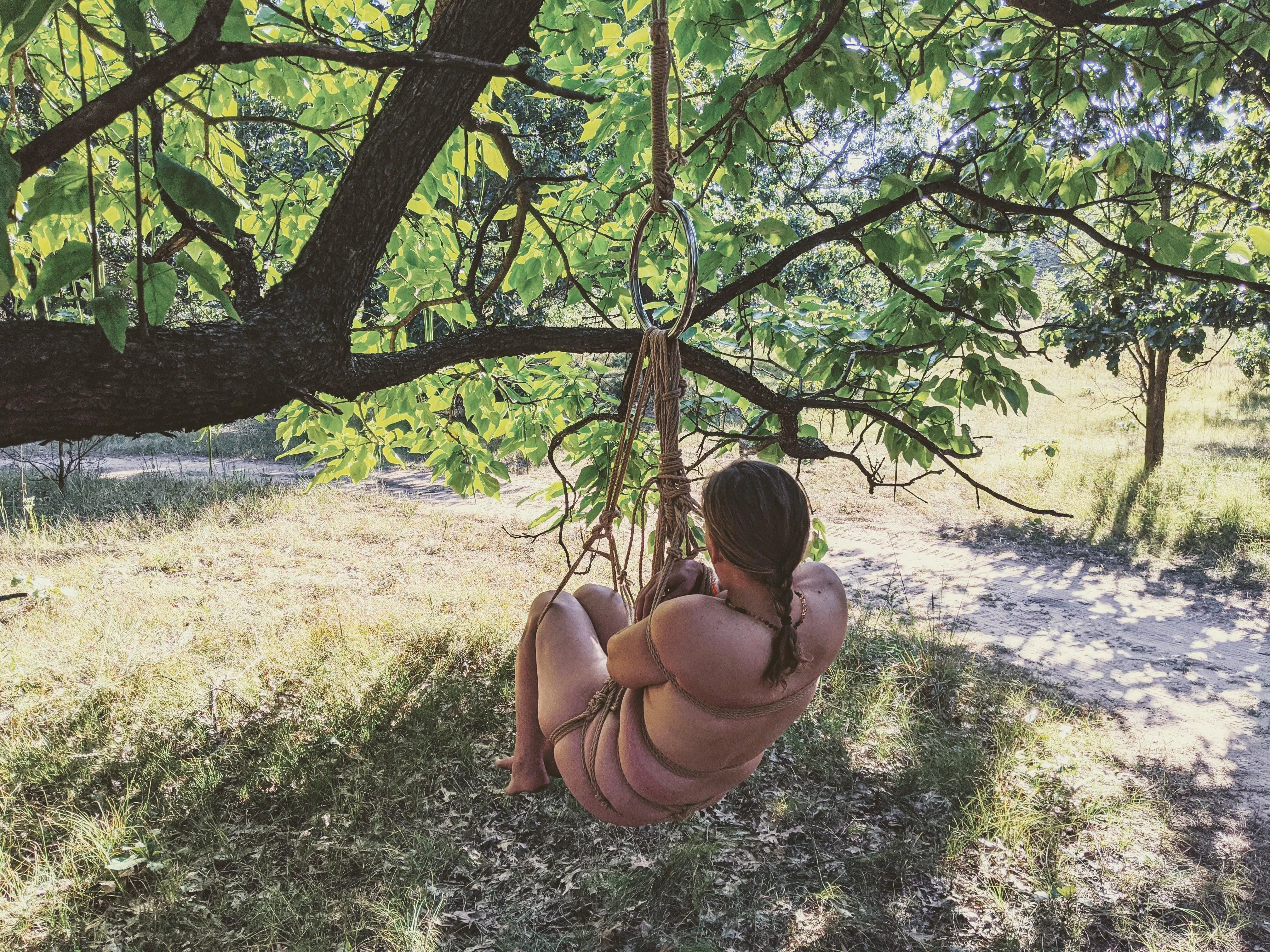 Just Hangin posted by Rig_BadWolf