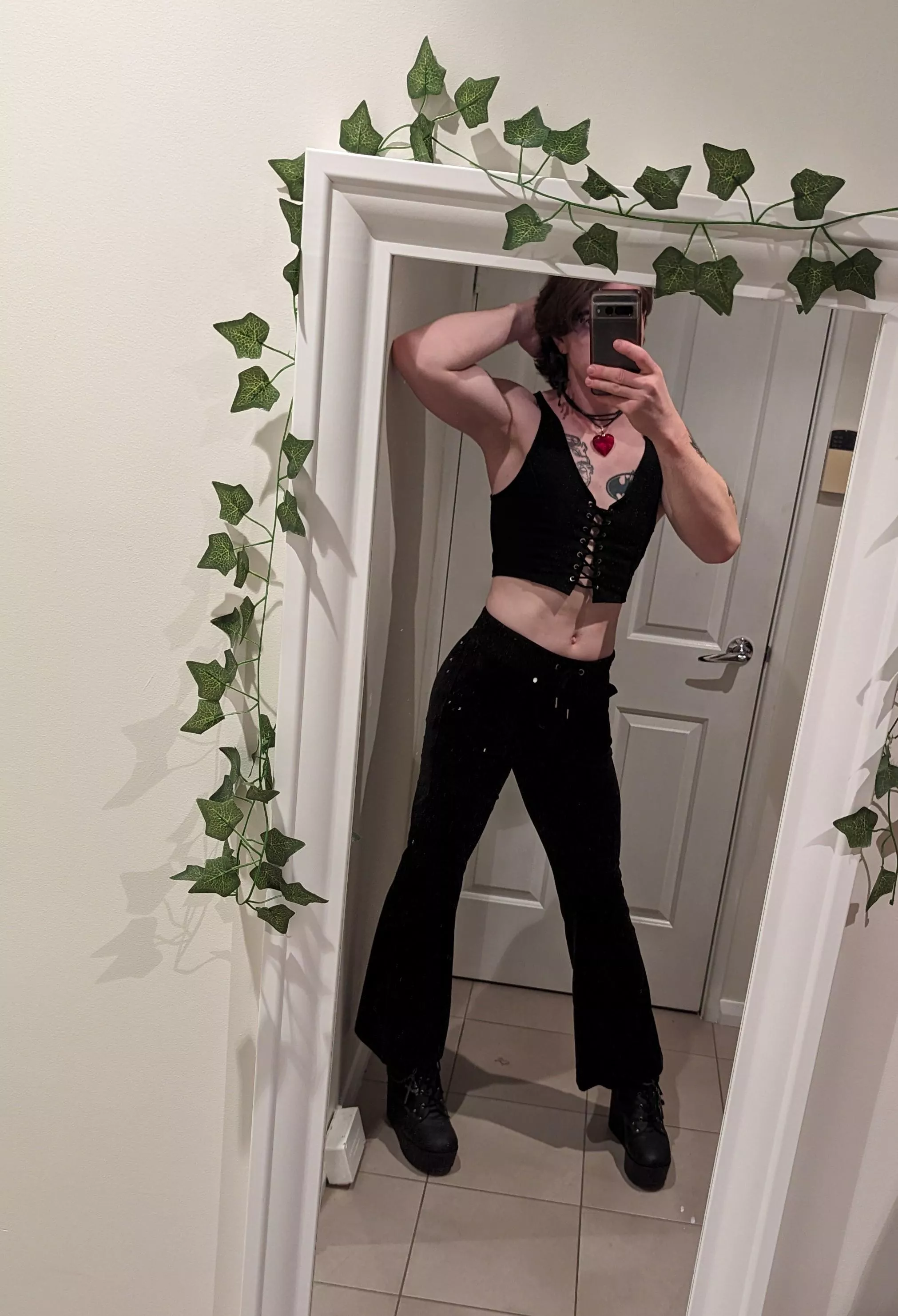 left the house all dressed up, I had fun! 🖤 posted by detectivebiscuit