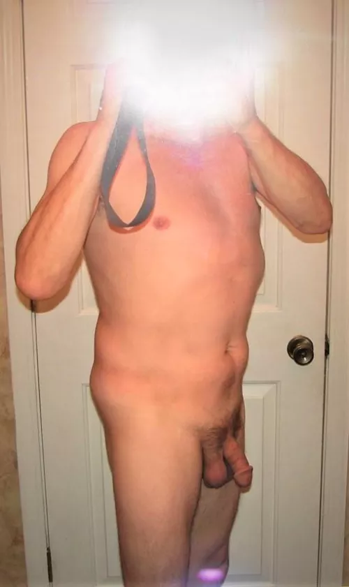 (M) Who else loves their mirror pics? Thanks for taking a look. by wilsonvolleyball6789