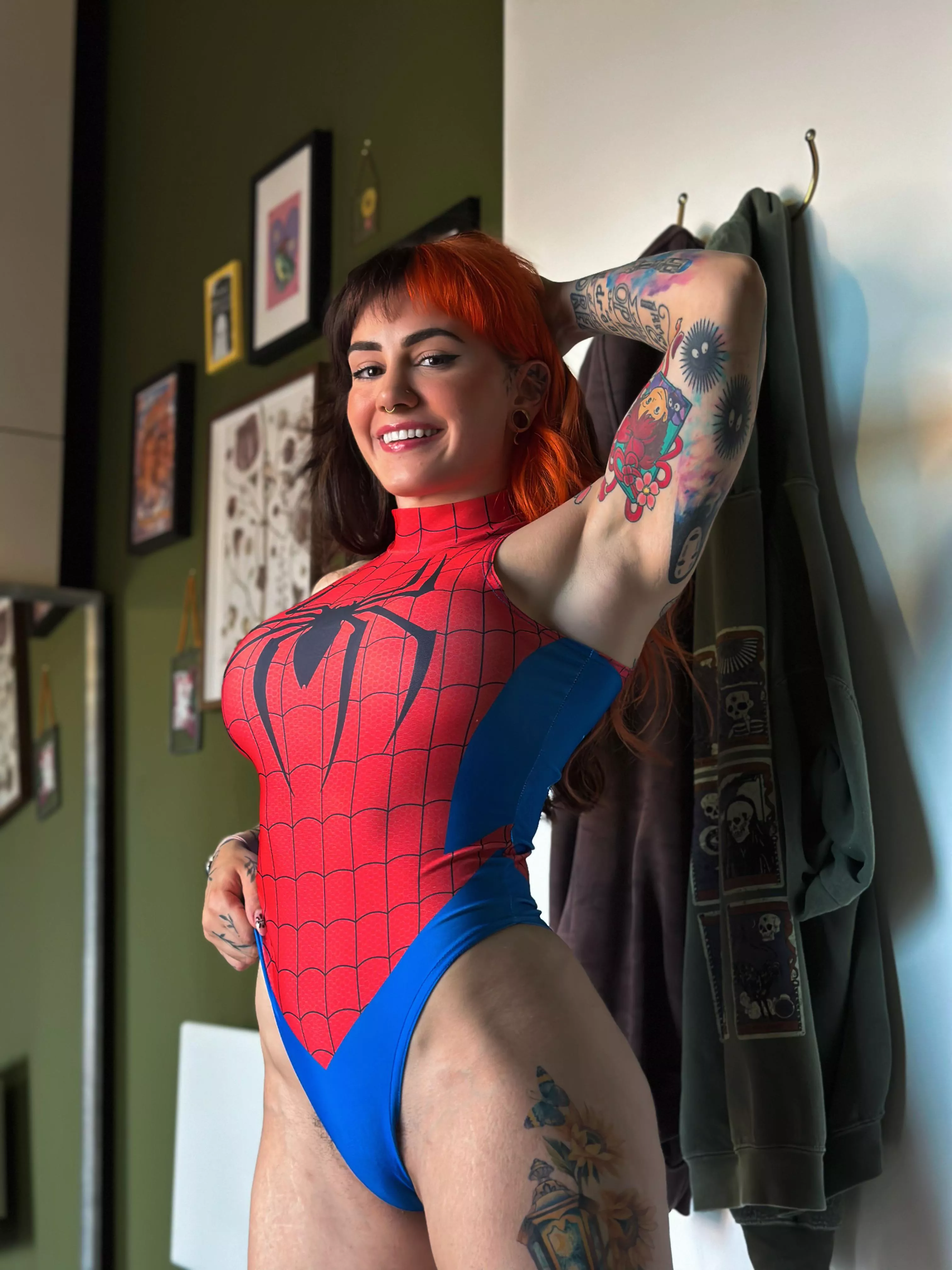 Need rescuing? 👀 posted by power_midget