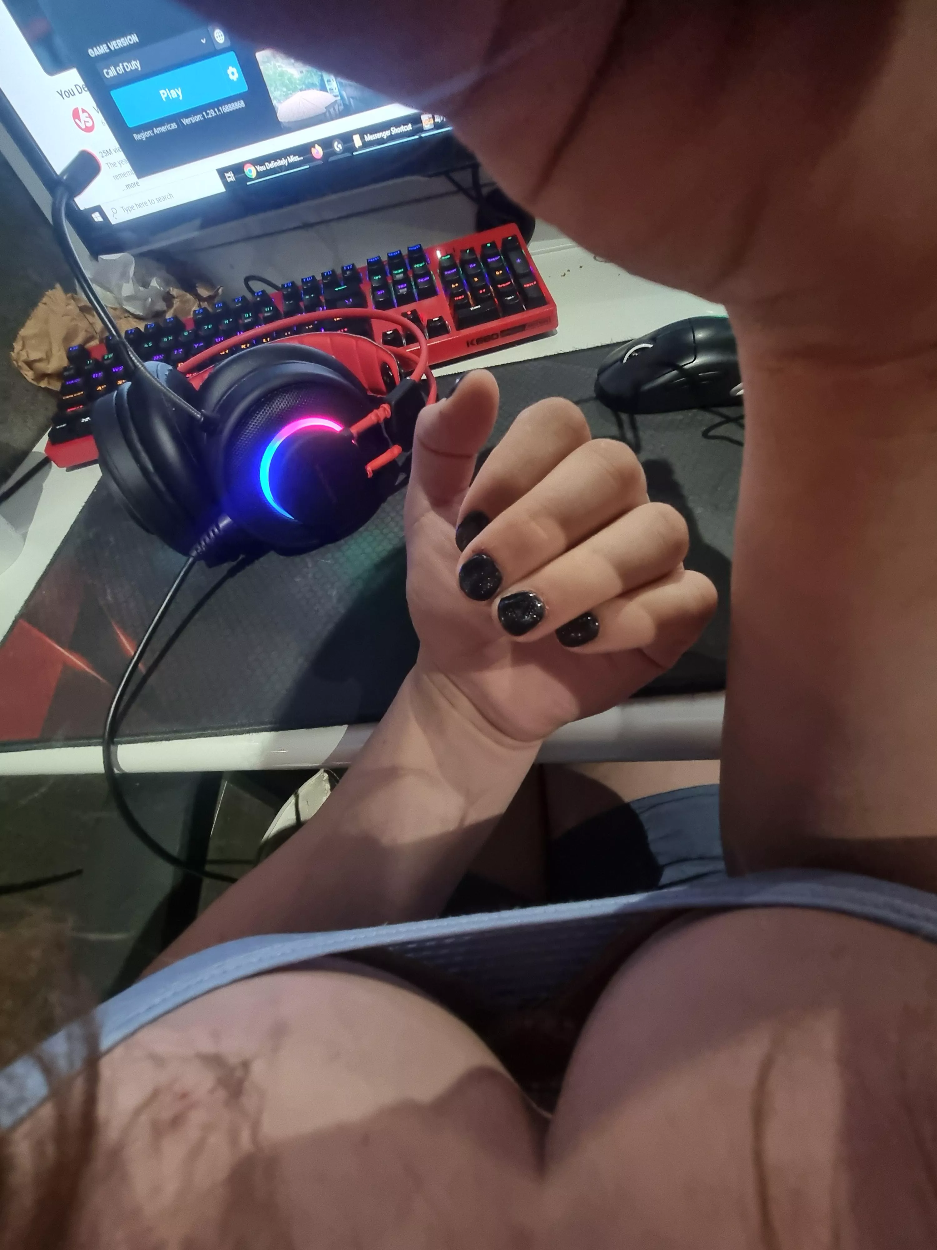 New nail colour 😉 posted by SydneyTransWoman
