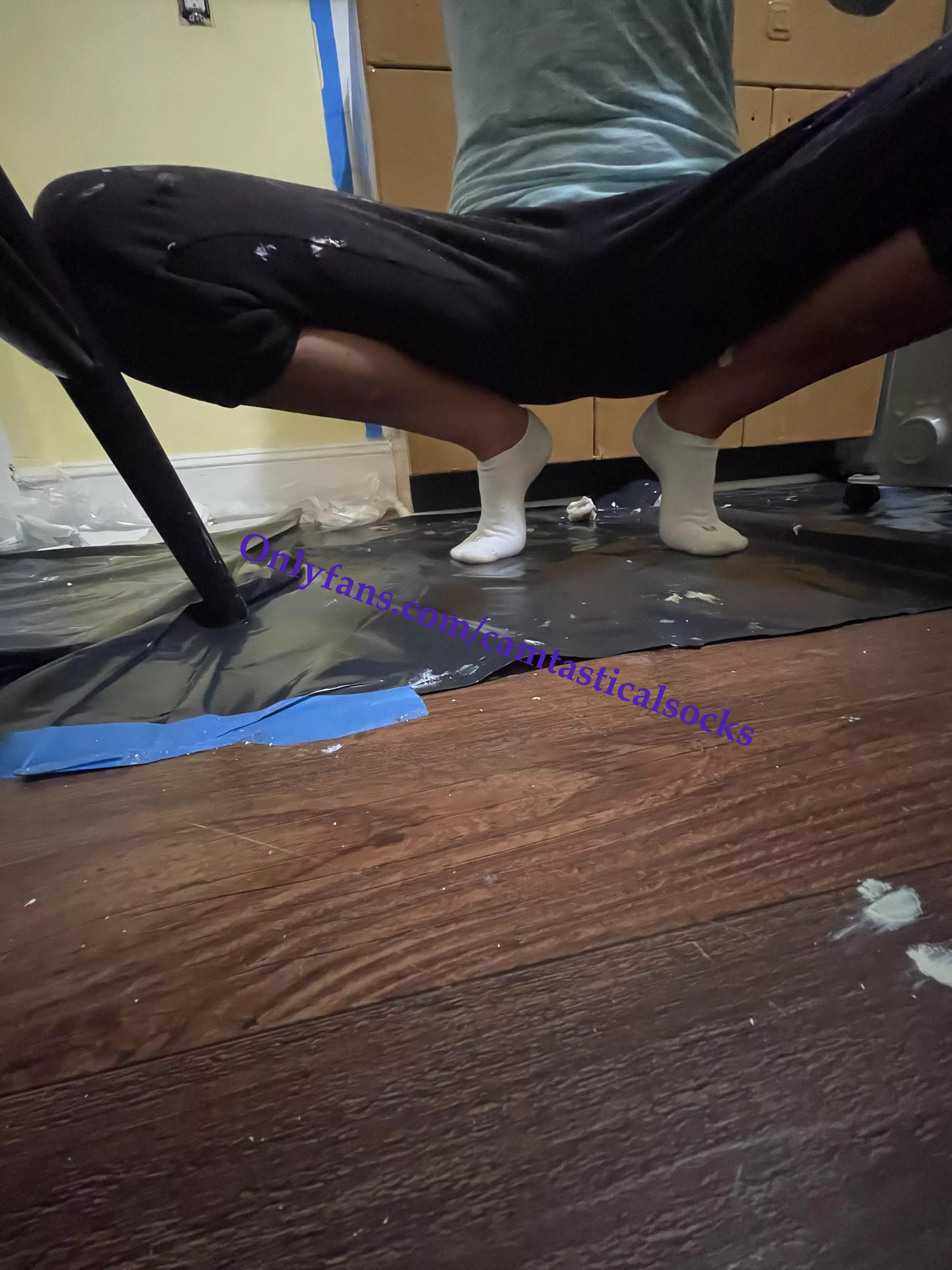 Painting day in my white kbs posted by camtasticalsocks